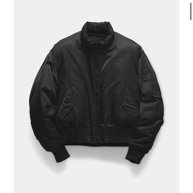 쿠어 스탠드 칼라 넥 다운 푸퍼