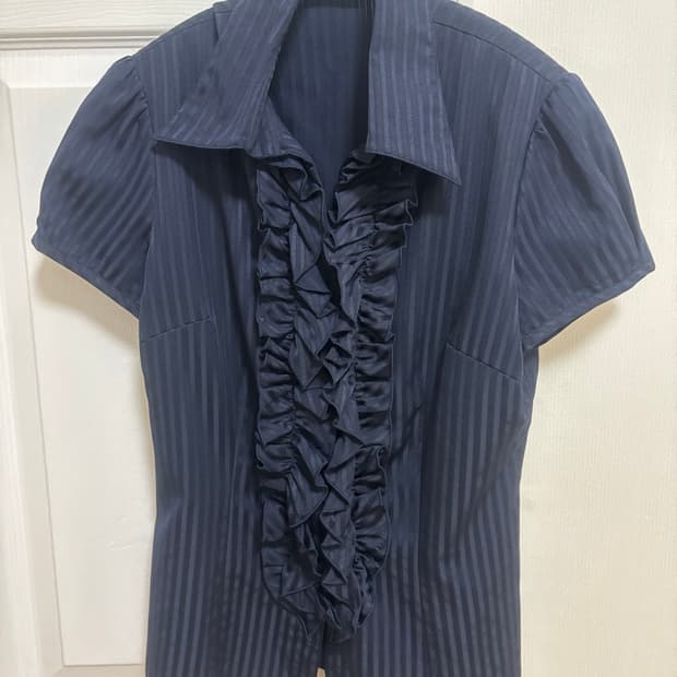 일본 빈티지 네이비프릴반팔셔츠