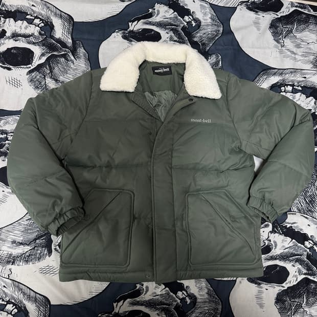 몽벨 패딩 여성 95사이즈 