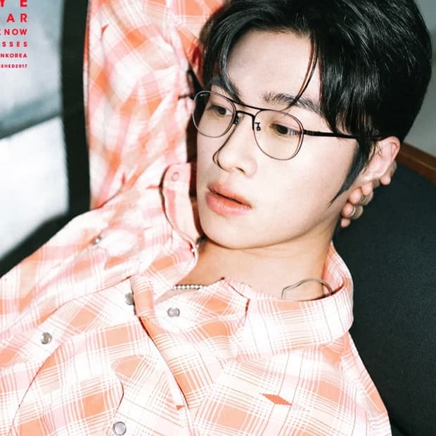 UCM 언커먼 안경 eddy black