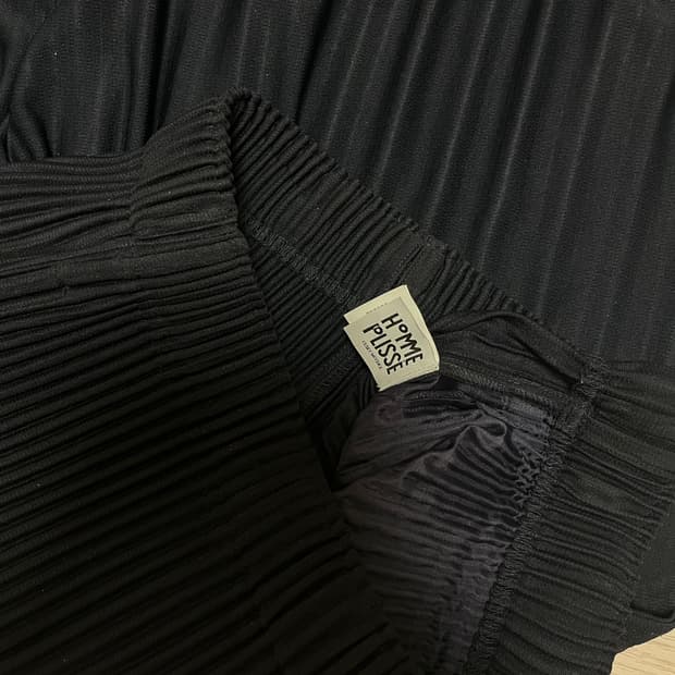 Basics Long Partial Pleated Pants-Navy