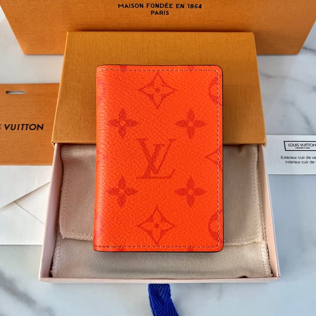 [한정판/정품] 루이비통 오거나이저 카드지갑 파이어리 레드 M30823