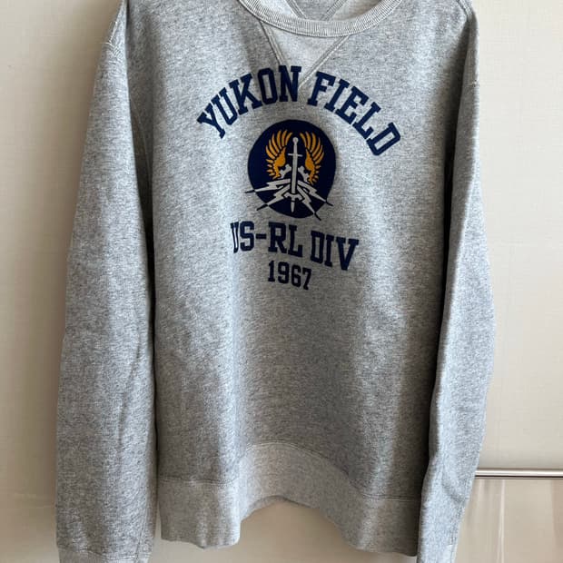 Polo  유콘필드 맨투맨