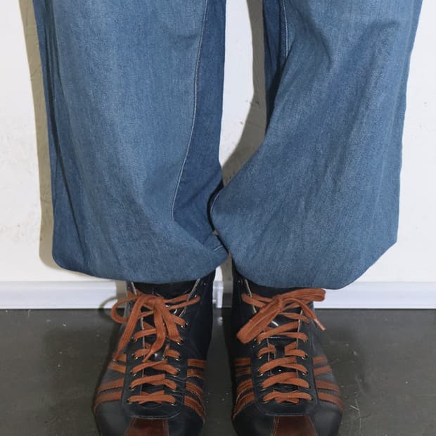 체하 베를린 “더비” 앵클 하이 레더 스니커즈