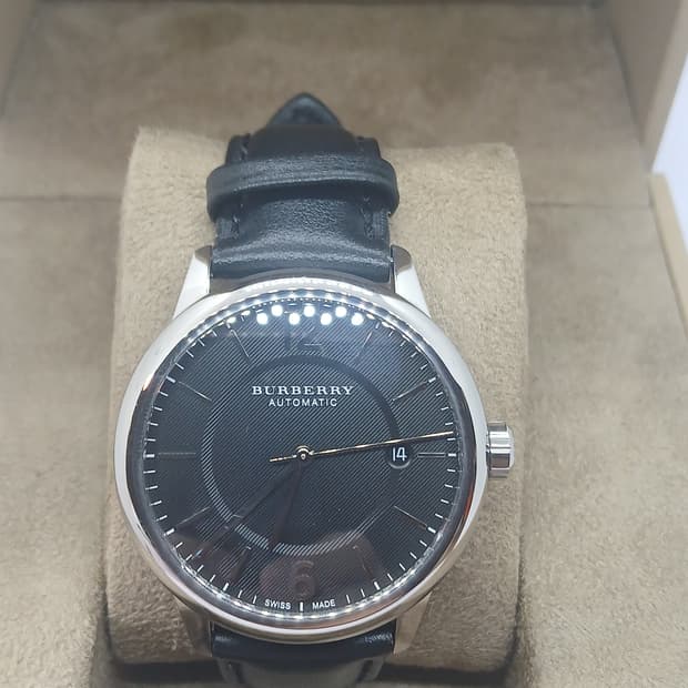 버버리 오토매틱 시계 