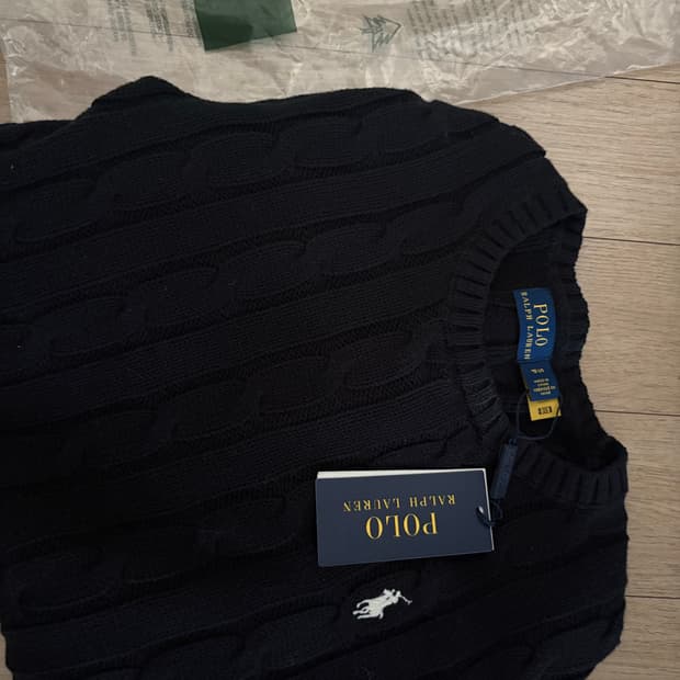 폴로니트 s 새상품