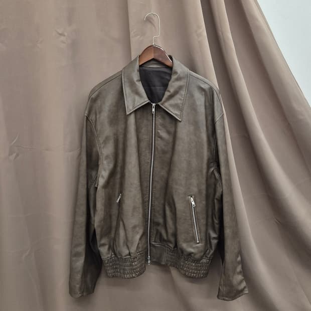 에잇세컨즈 레더 스타일 자켓 2XL