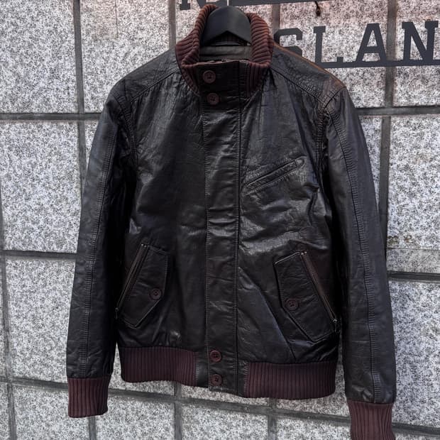 팀버랜드 카우하이드 하이넥 가죽자켓 