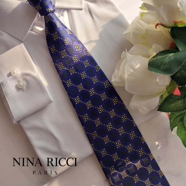 니나리치 실크 네이비 기하 패턴 넥타이 9.3cm A+등급 K1340

