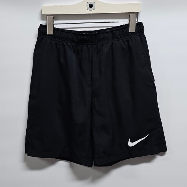 나이키 드라이핏 쇼츠 M