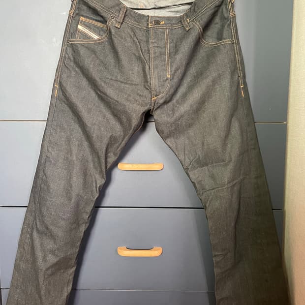 디젤 KROOOLEY 슬림캐롯 생지 데님