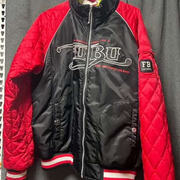 후부 FUBU 바시티 퀄팅 자켓 판매합니다
