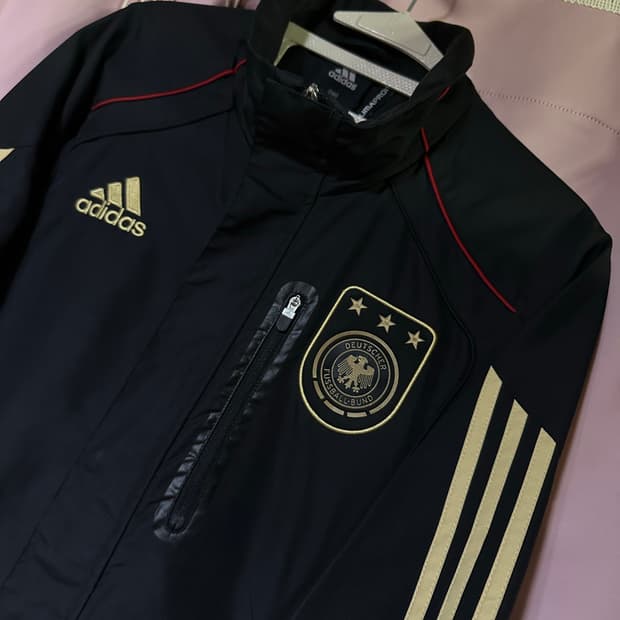 아디다스 독일 바람막이 아디다스바막 아디다스블랙 아디다스독일 검골