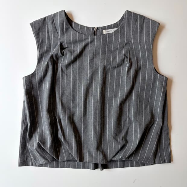 Lowrys Farm sleeveless