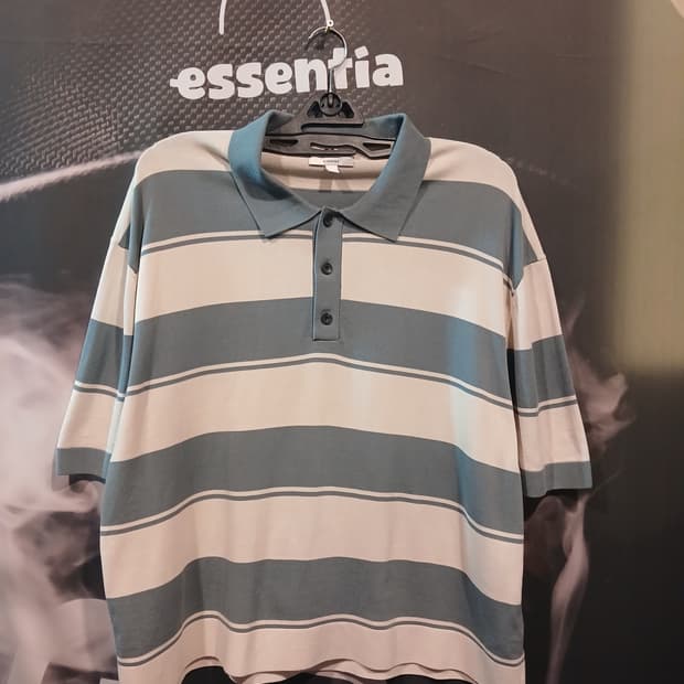 COS 스트라이프 카라 티셔츠