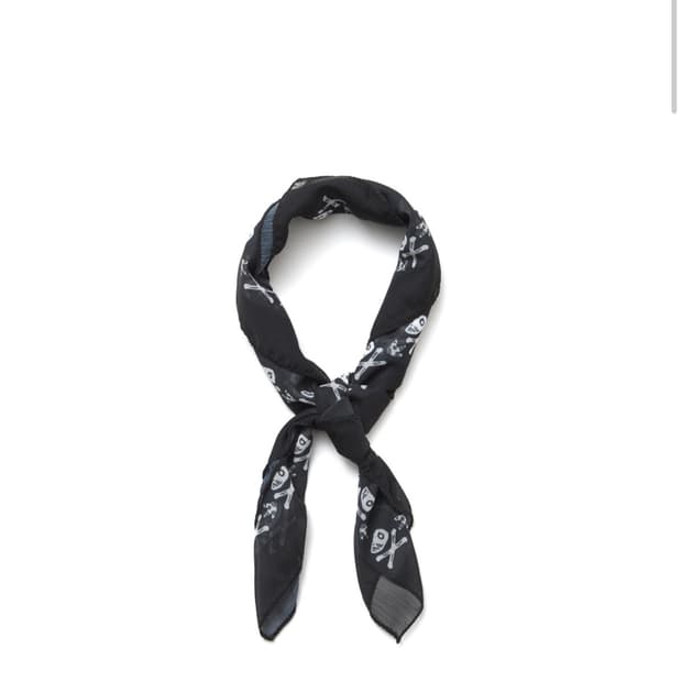 해칭룸 Bone Bird Scarf Black