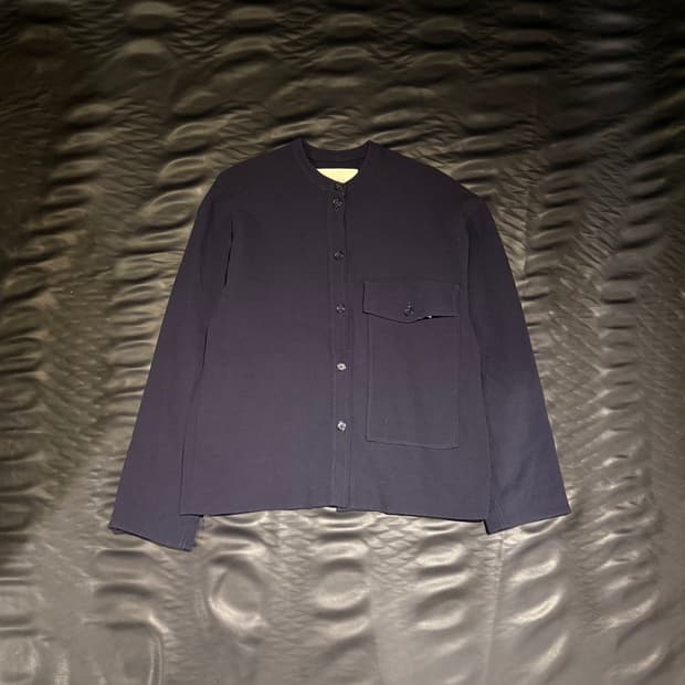 스튜디오니콜슨 네이비셔츠