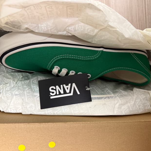 반스 어센틱 애너하임 팝니다