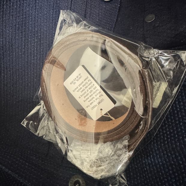 교환)캐피탈 잼스톤 벨트 브라운->블랙 교환