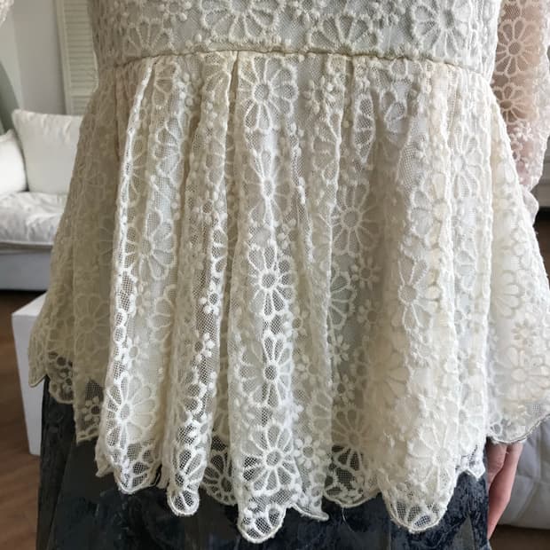 vintage lace frill top