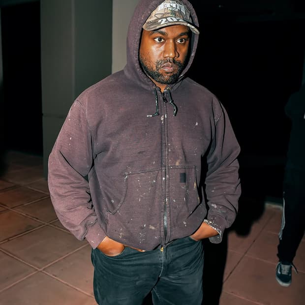 J149 ye carhartt zip up hoodie 칸예