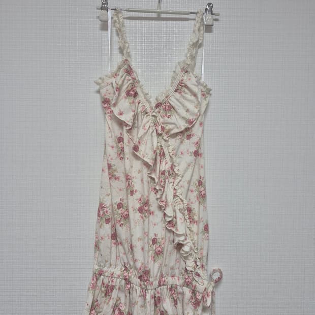 리즈리사 Chambre a couche 꽃무늬 TR스판 아이보리 cami