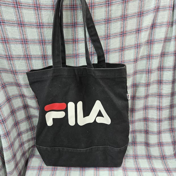 검정색 휠라(FILA) 캔버스 토트백(에코백)