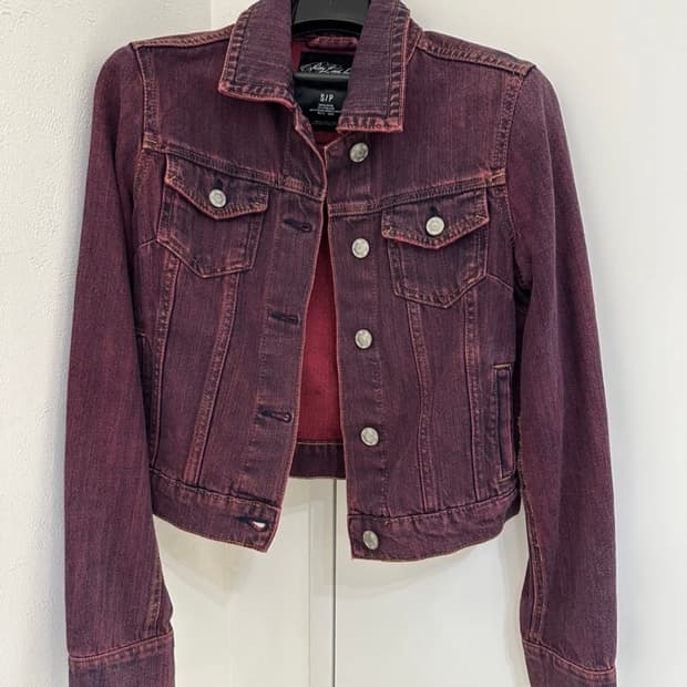 Aeropostale 버건디 크롭 데님 자켓