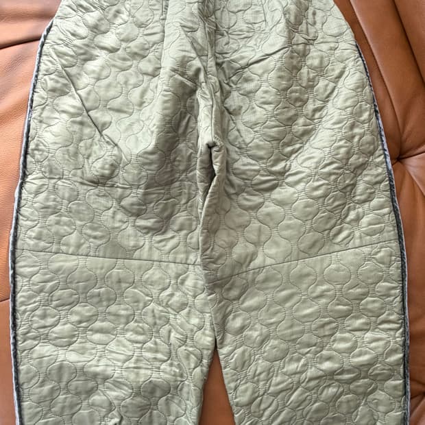 스탠드얼론 퀄딩팬츠