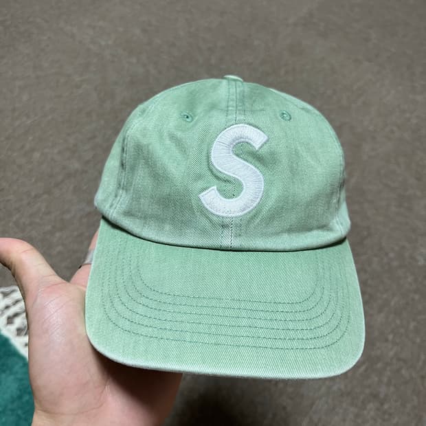 Supreme Pigment  S Logo CAP
