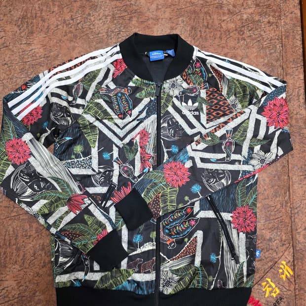 아디다스 싸일로플로레 슈퍼스타 트랙탑 저지 90