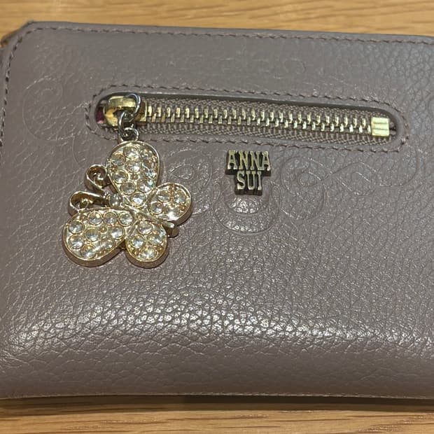 안나수이 지갑 💝🦋