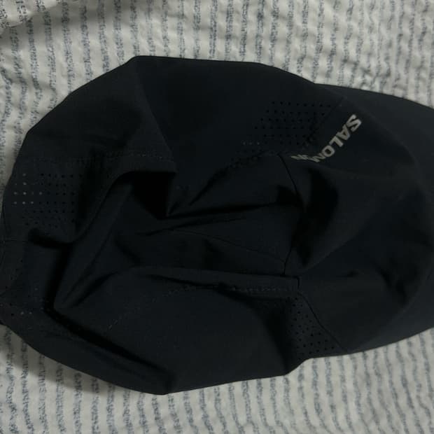 살로몬 러닝 모자