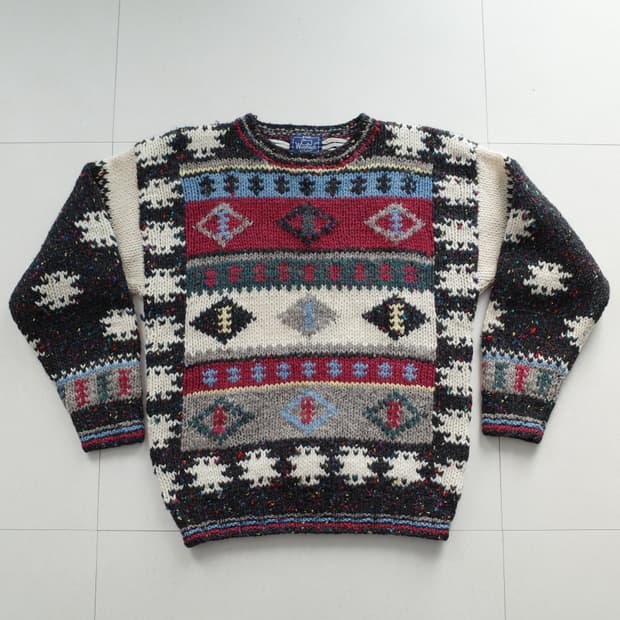 울리치 에스닉/지오메트릭 패턴 100% 울 니트 스웨터