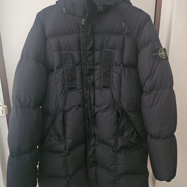 스톤아일랜드 19fw 크링클립스 블랙 롱패딩M