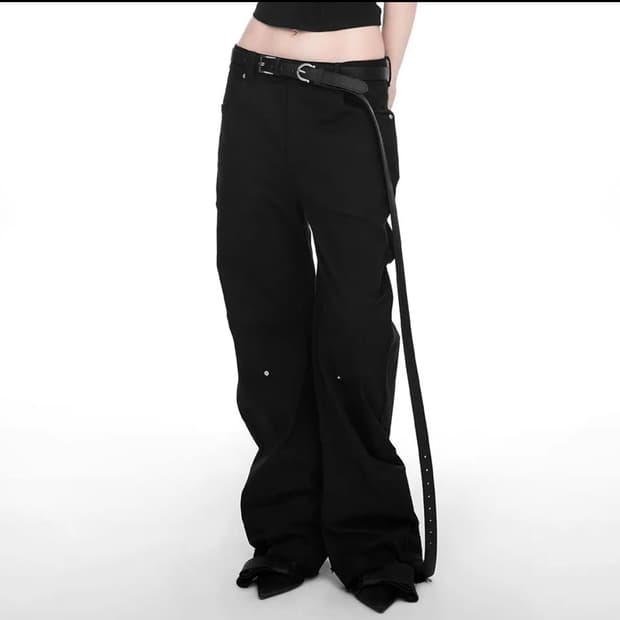 나체 RAWCUT CURVED PANTS (1)