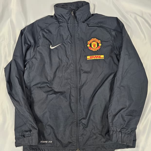 나이키맨유바람막이