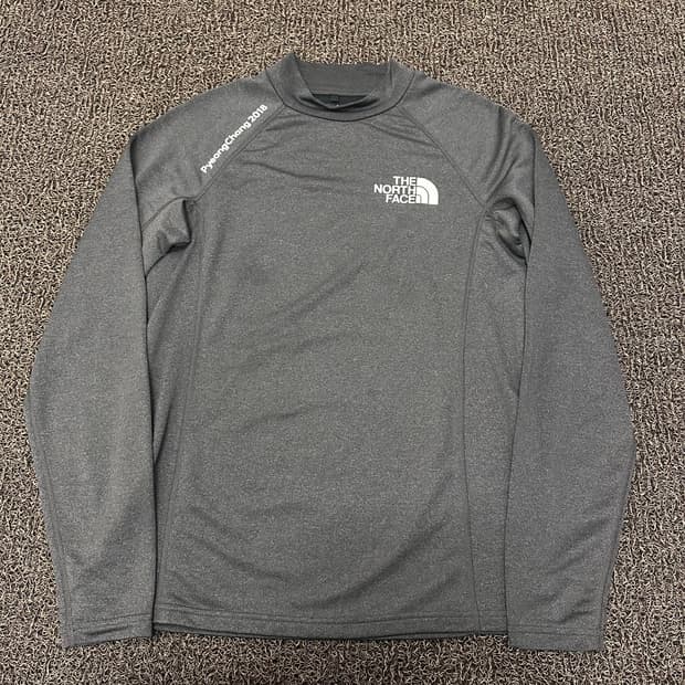 노스페이스 기능성 긴팔티셔츠 운동복 차콜 90(S)