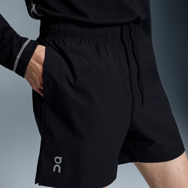 온러닝 5" Core Shorts