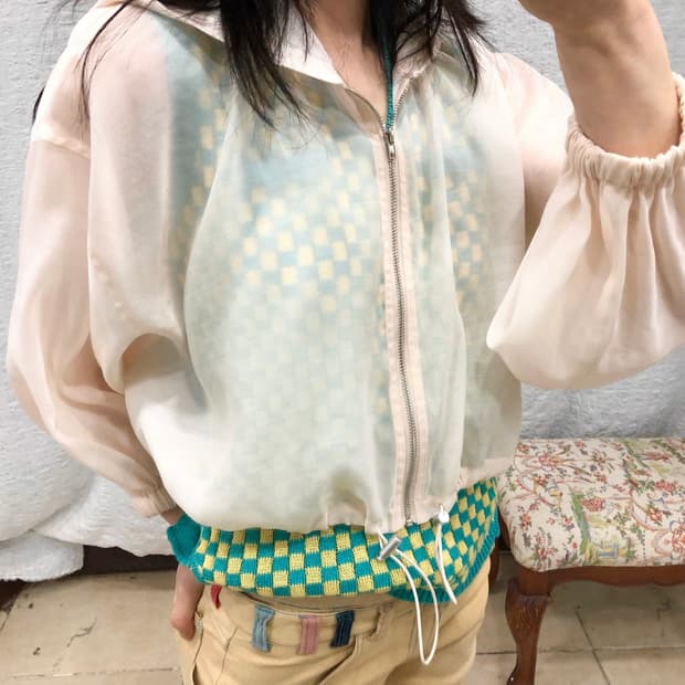 Blush coral air crop