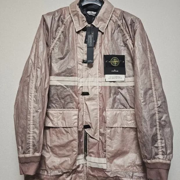 스톤아일랜드 마이크로펠트 립스탑 커버 82/22 에디션 자켓