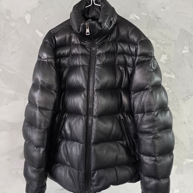 몽클레어 가베릭 남자 패딩(실측 105~110)