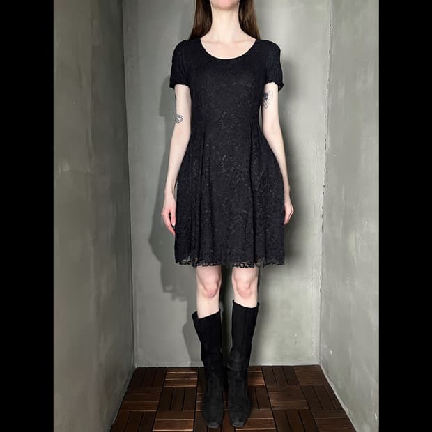 알렉산더 맥퀸 McQ 레이스 드레스