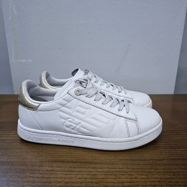 엠포리오 아르마니 스니커즈