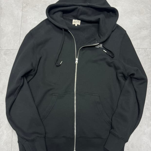  마리떼 프랑소와 저버 22FW