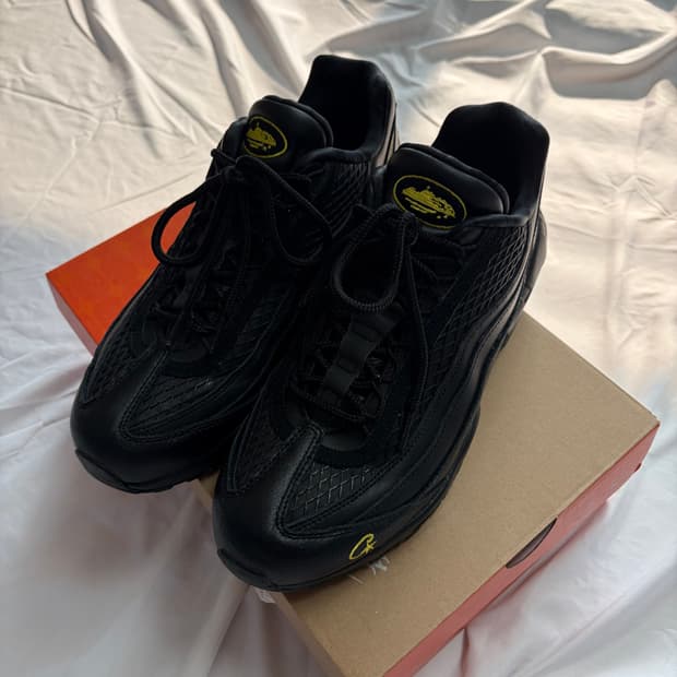[285] 나이키 x 코르테이즈 에어맥스 95 블랙 앤 투어 옐로우