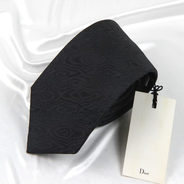 디올 8.3cm 신형 미사용 남자 명품 넥타이