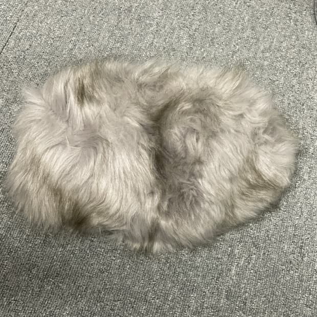 에스키모 그레이 퍼 모자 새상품