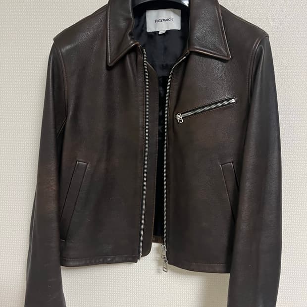 토니웩 크롭레더자켓