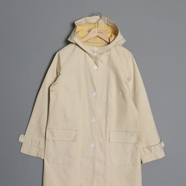 HUMAN WOMAN DiAPLEX Hooded Coat